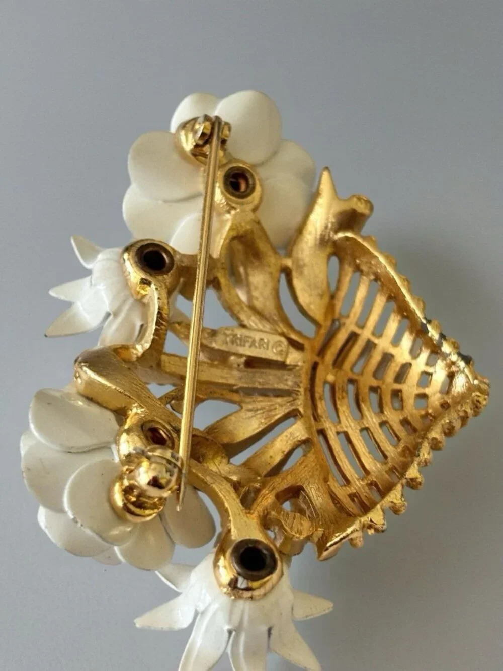 Trifari Gold Tone White Enamel Roses Spring Flower Basket Brooch Pin Vintage
